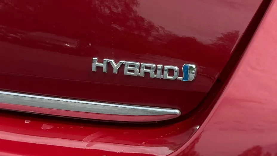TOYOTA Auris -