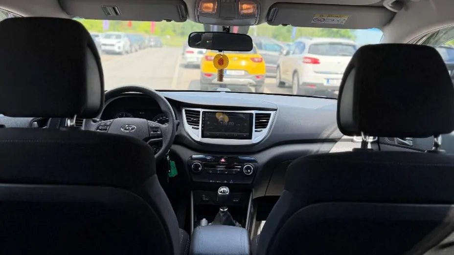 HYUNDAI Tucson -