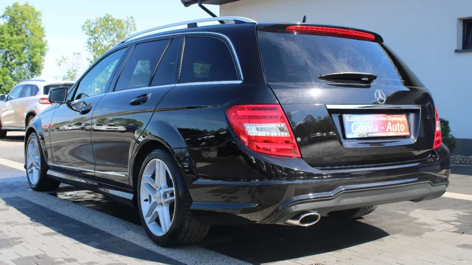 MERCEDES-BENZ C Klasa -