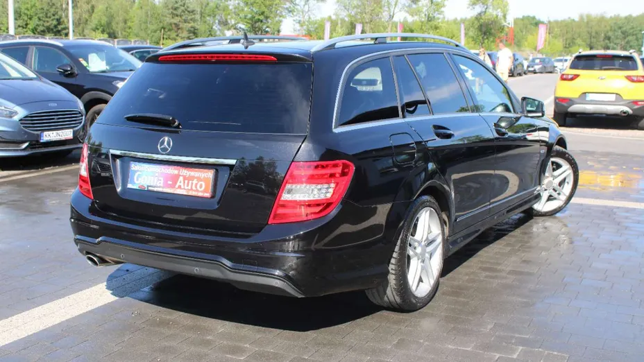 MERCEDES-BENZ C Klasa -