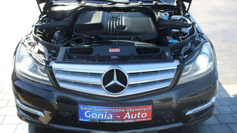 MERCEDES-BENZ C Klasa -