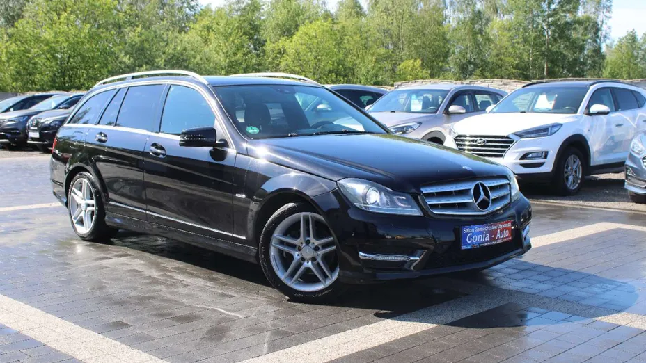 MERCEDES-BENZ C Klasa -