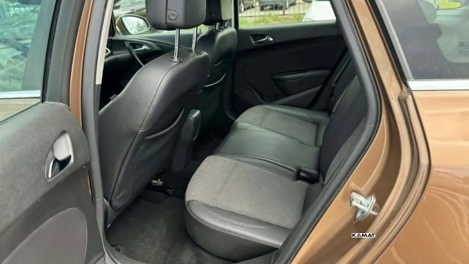OPEL Astra -
