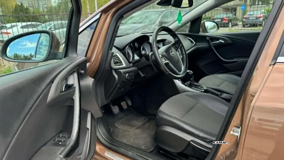OPEL Astra -