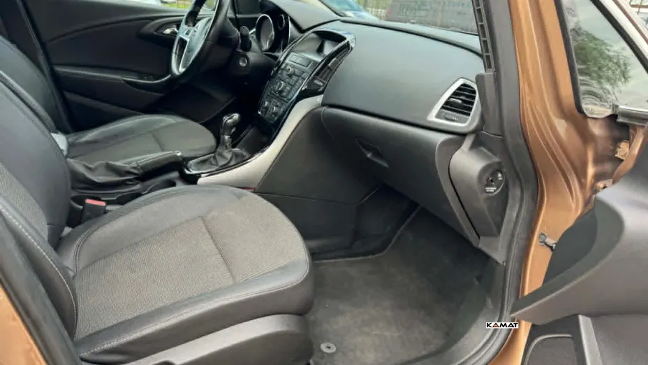 OPEL Astra -