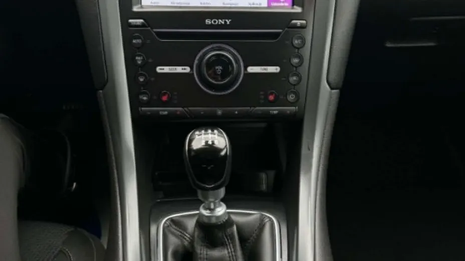 FORD Mondeo -