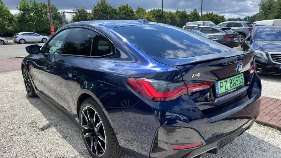 BMW i4 -