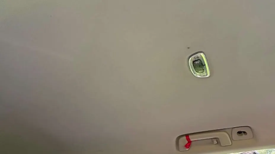 VOLVO V90 -