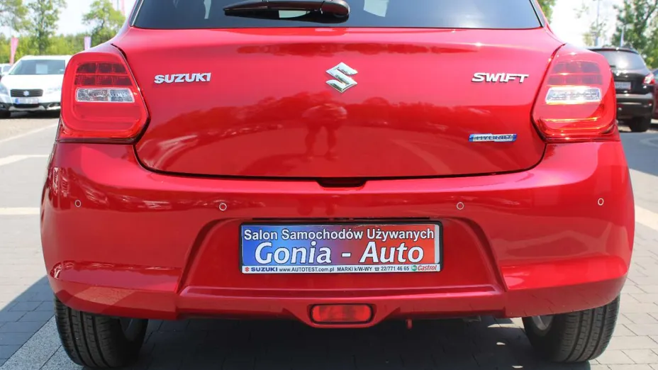 SUZUKI Swift -