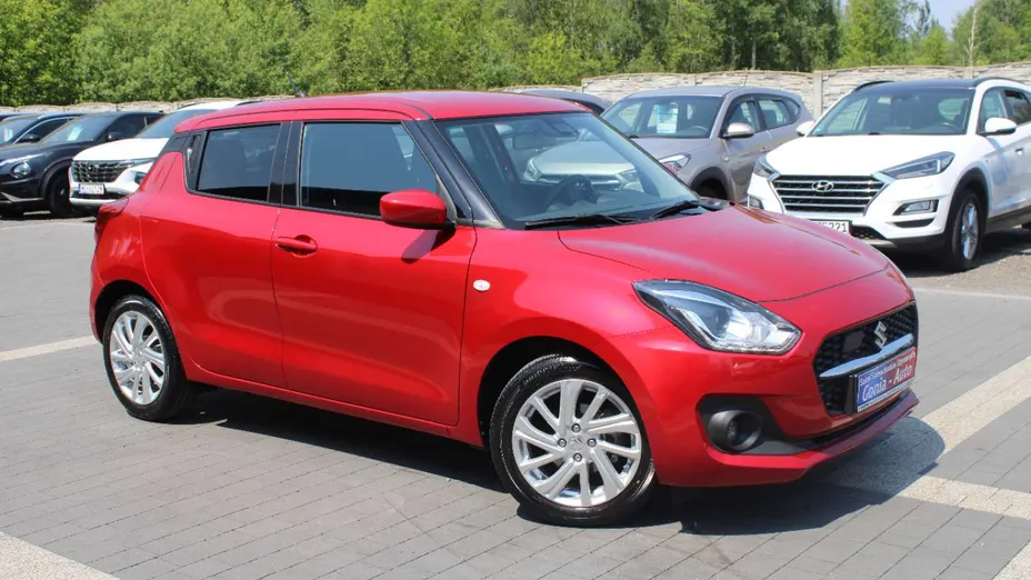 SUZUKI Swift -