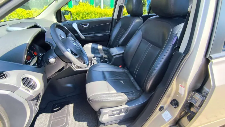 RENAULT Koleos -