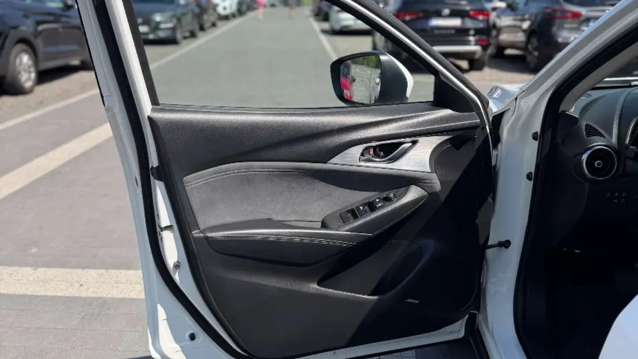 MAZDA CX-3 -