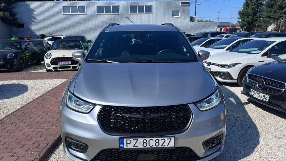 CHRYSLER Pacifica -