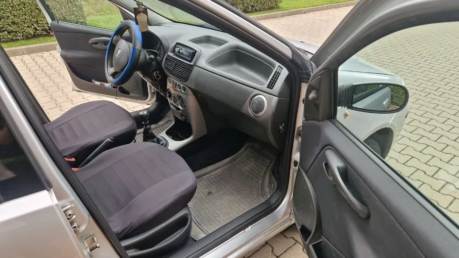 FIAT Punto -