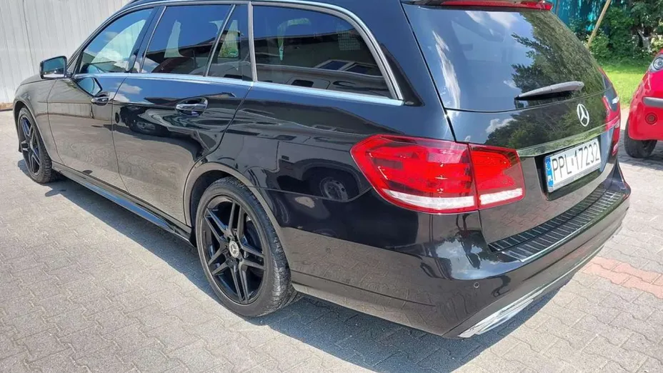 MERCEDES-BENZ E Klasa -