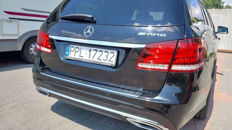 MERCEDES-BENZ E Klasa -