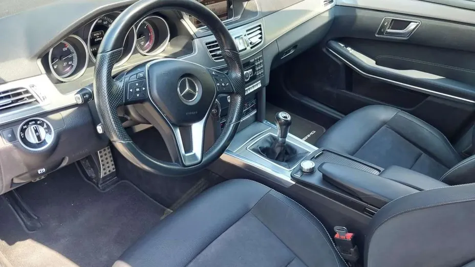MERCEDES-BENZ E Klasa -