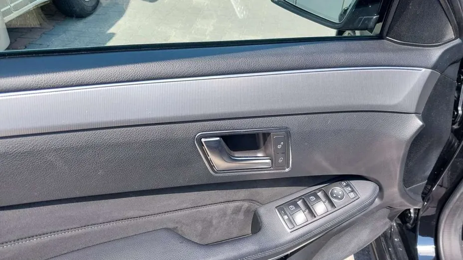MERCEDES-BENZ E Klasa -