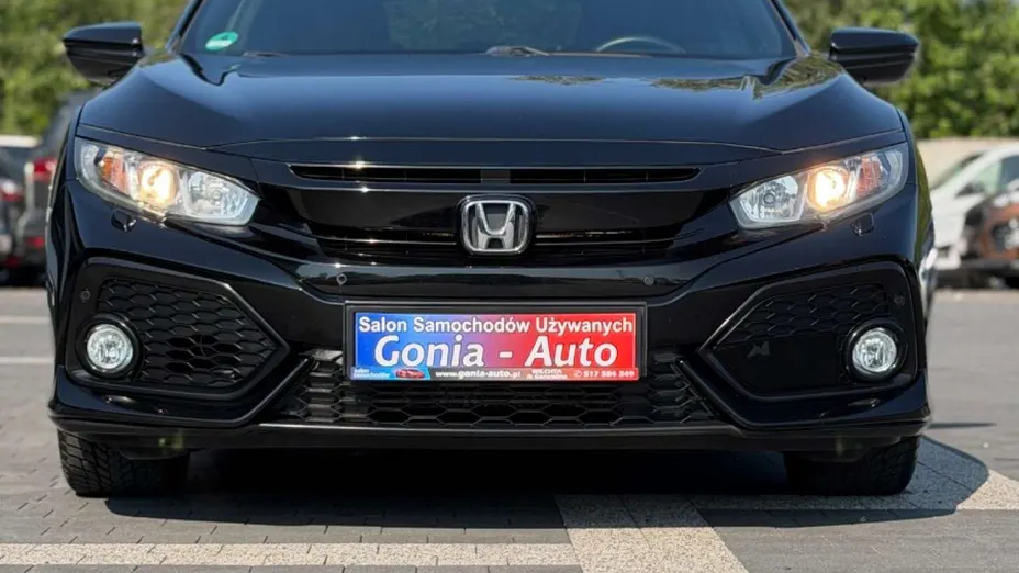 HONDA Civic -