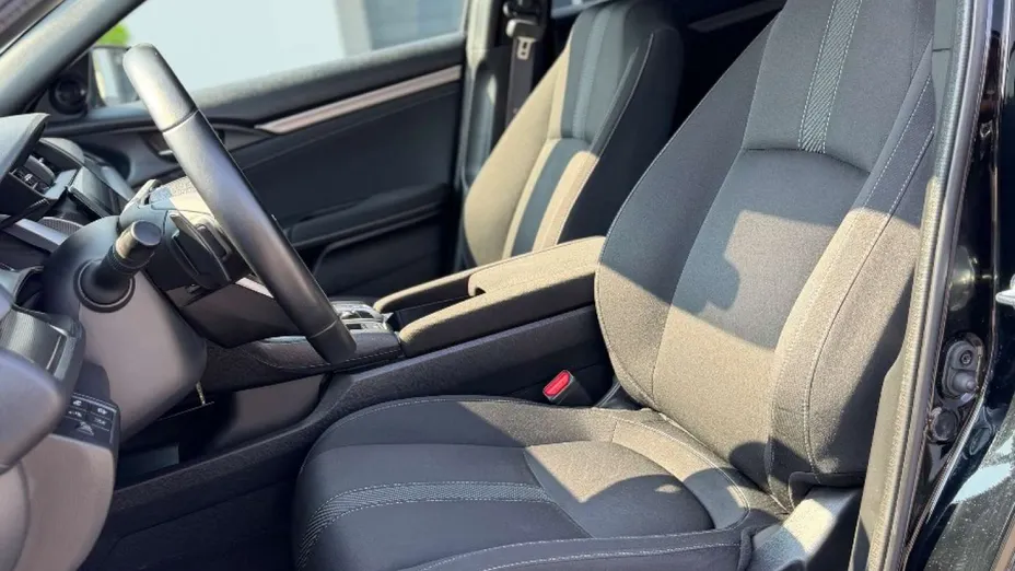 HONDA Civic -