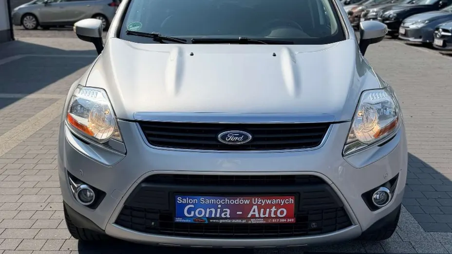 FORD Kuga -