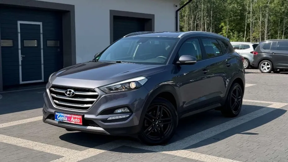 HYUNDAI Tucson -