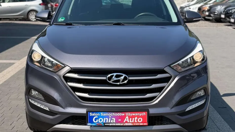 HYUNDAI Tucson -