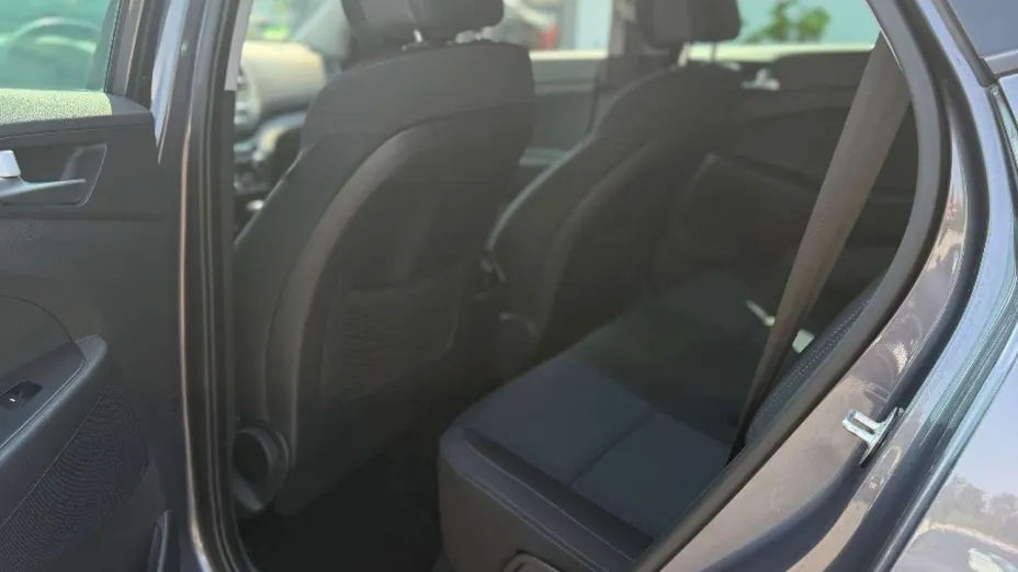 HYUNDAI Tucson -