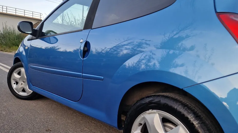 RENAULT Twingo -