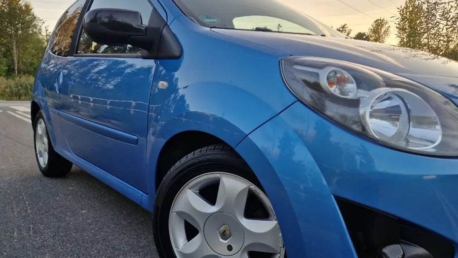 RENAULT Twingo -