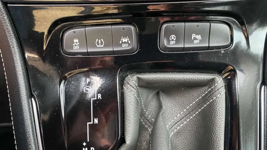 OPEL Grandland X -