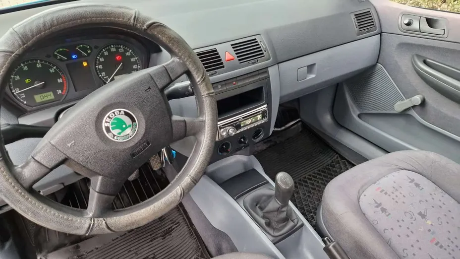 SKODA Fabia -