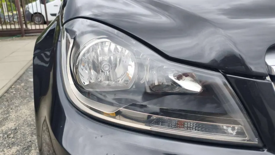 MERCEDES-BENZ C Klasa -