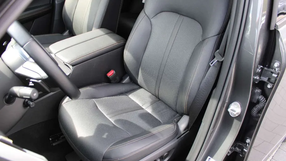 MAZDA CX-60 -
