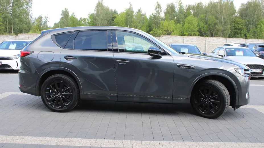 MAZDA CX-60 -