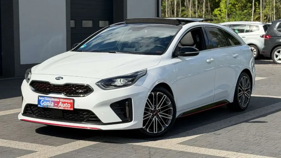 KIA ProCeed -