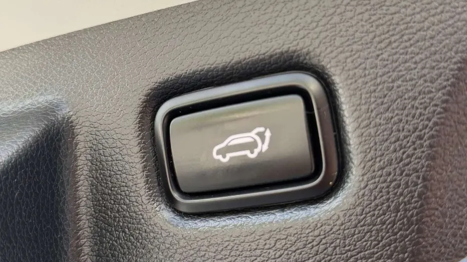 KIA ProCeed -