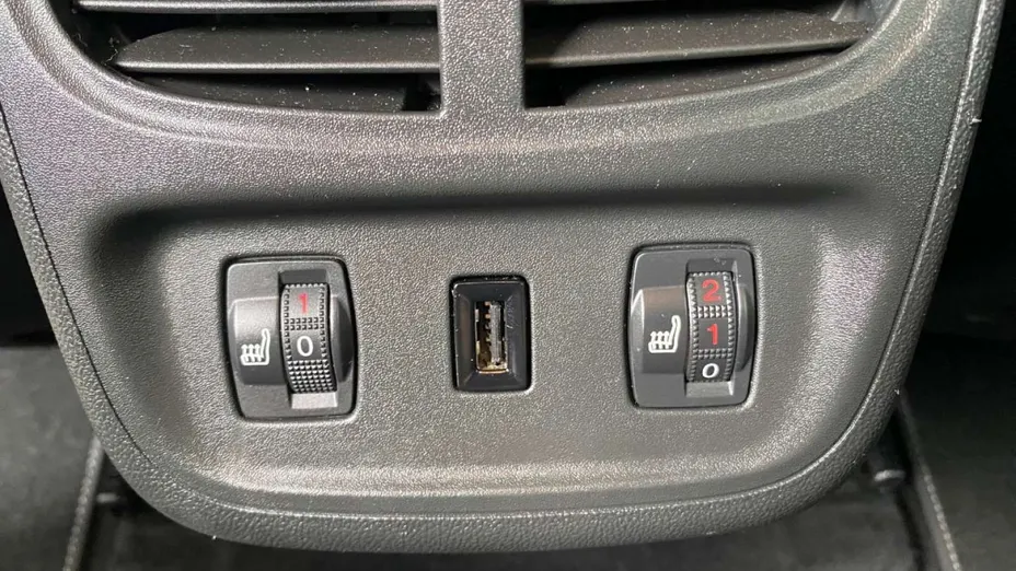 OPEL Grandland X -