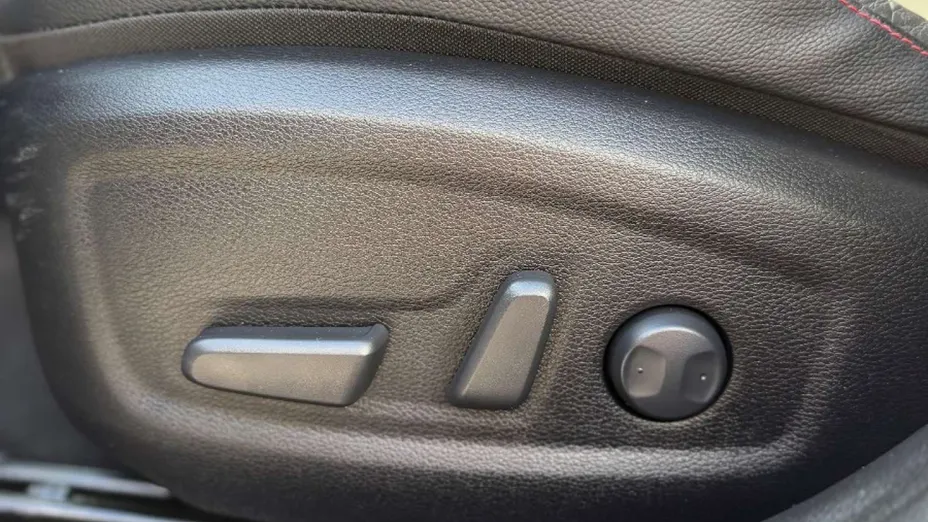 KIA ProCeed -