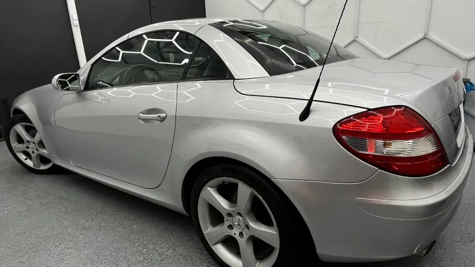 MERCEDES-BENZ SLK -
