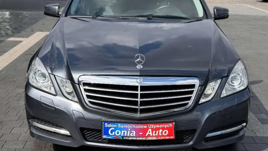 MERCEDES-BENZ E Klasa -