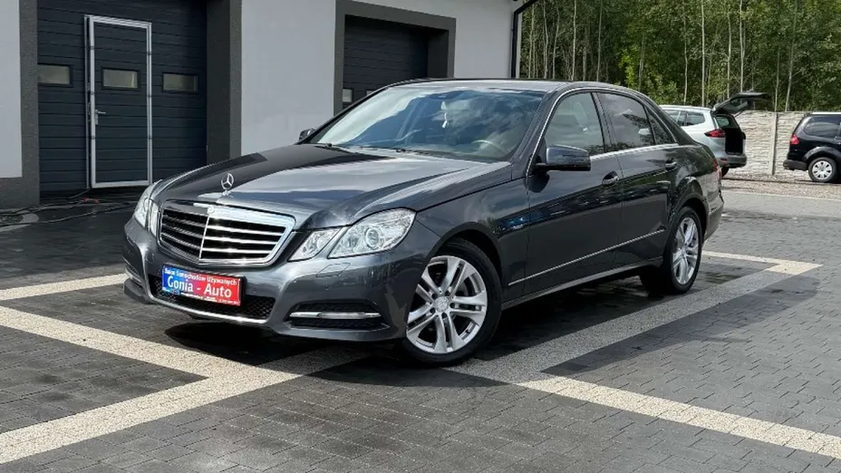 MERCEDES-BENZ E Klasa -