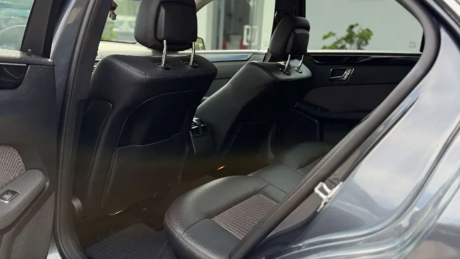 MERCEDES-BENZ E Klasa -