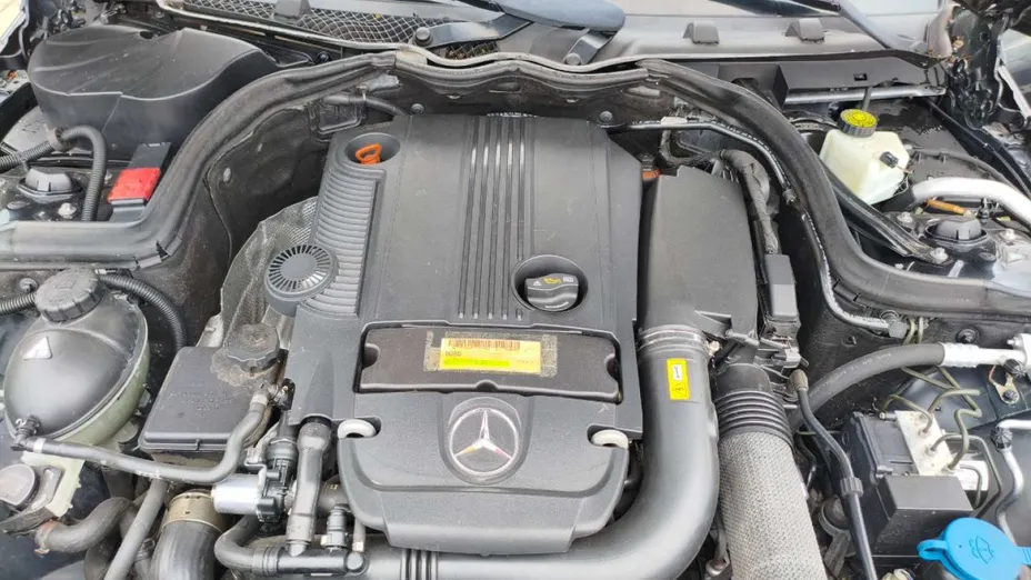 MERCEDES-BENZ C Klasa -