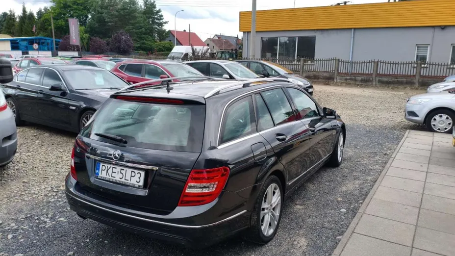 MERCEDES-BENZ C Klasa -