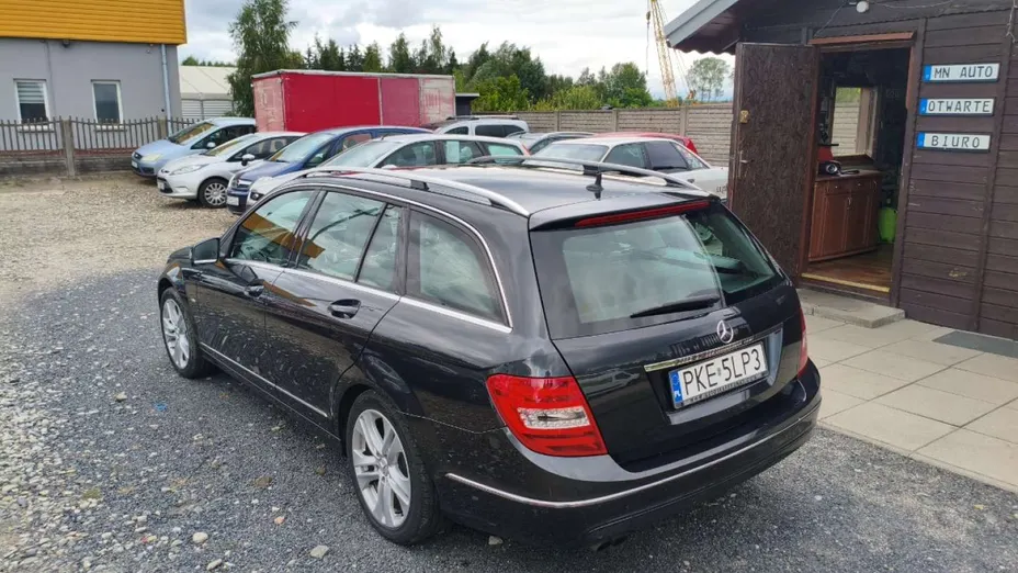 MERCEDES-BENZ C Klasa -