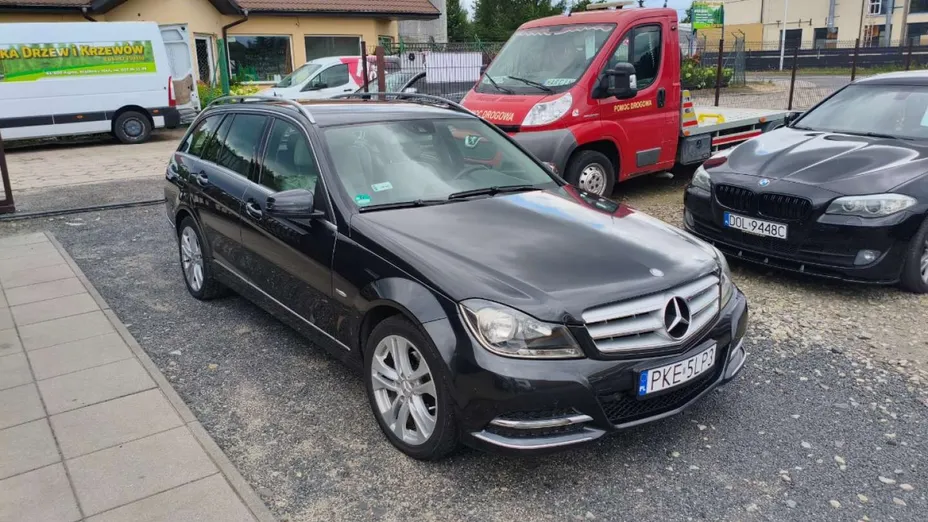 MERCEDES-BENZ C Klasa -