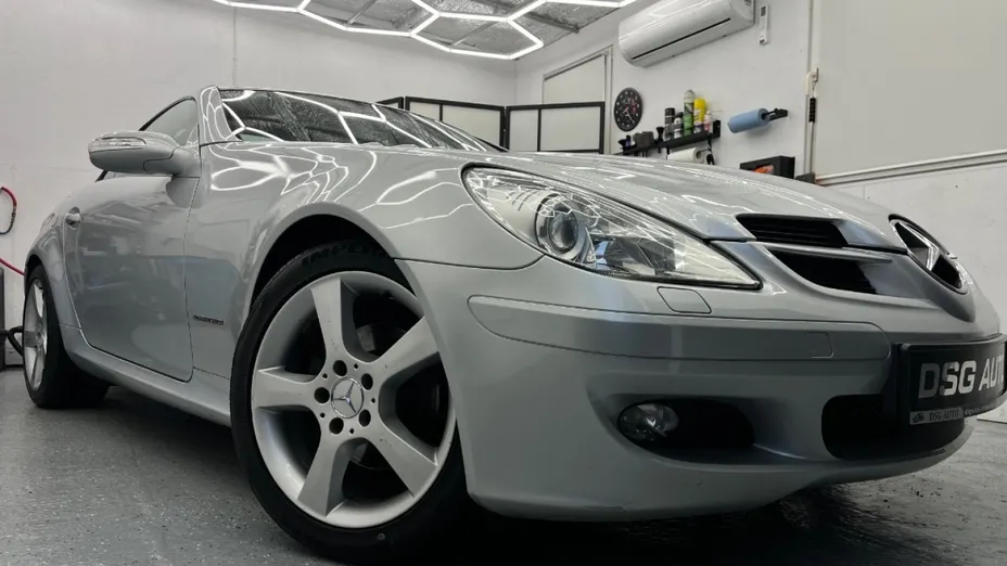 MERCEDES-BENZ SLK -
