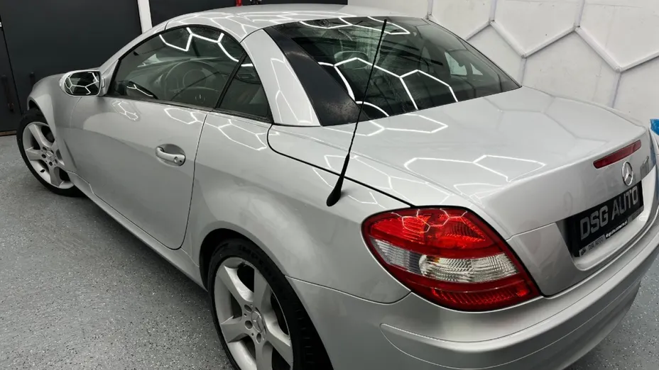MERCEDES-BENZ SLK -