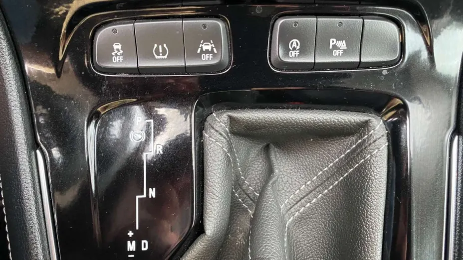 OPEL Grandland -
